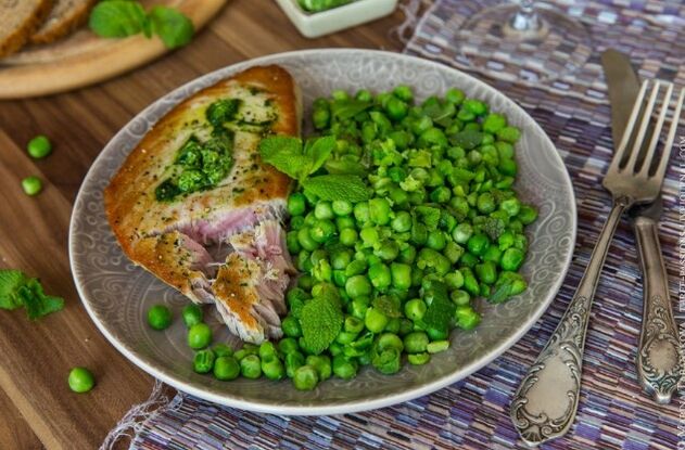 Cea con chícharos verdes